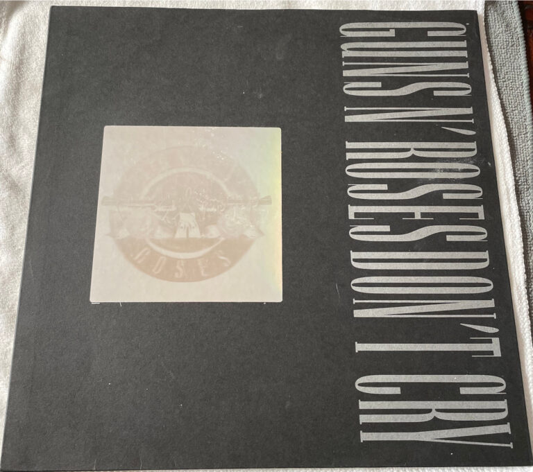 Guns-and-roses-don't-cry-front-vinyl