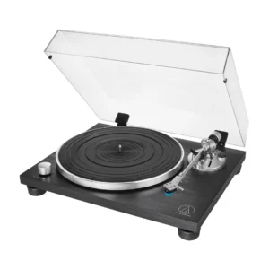 AT-LPW30BK-Belt-Drive-Turntable-Front-Side-Angle-